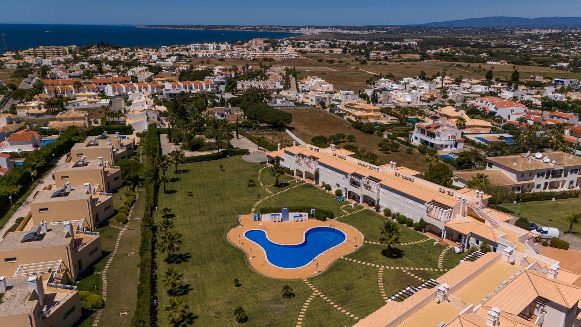 Apartamento No Condominio Baia Village Com Piscina Albufeira Exterior foto